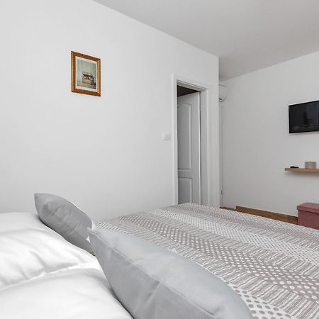 Holiday Home Danica Ozici Exterior foto